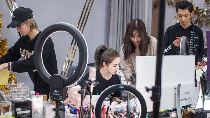 理财进直播(理财直播的奖励在哪儿看) 理财进直播(理财直播的奖励在哪儿看)