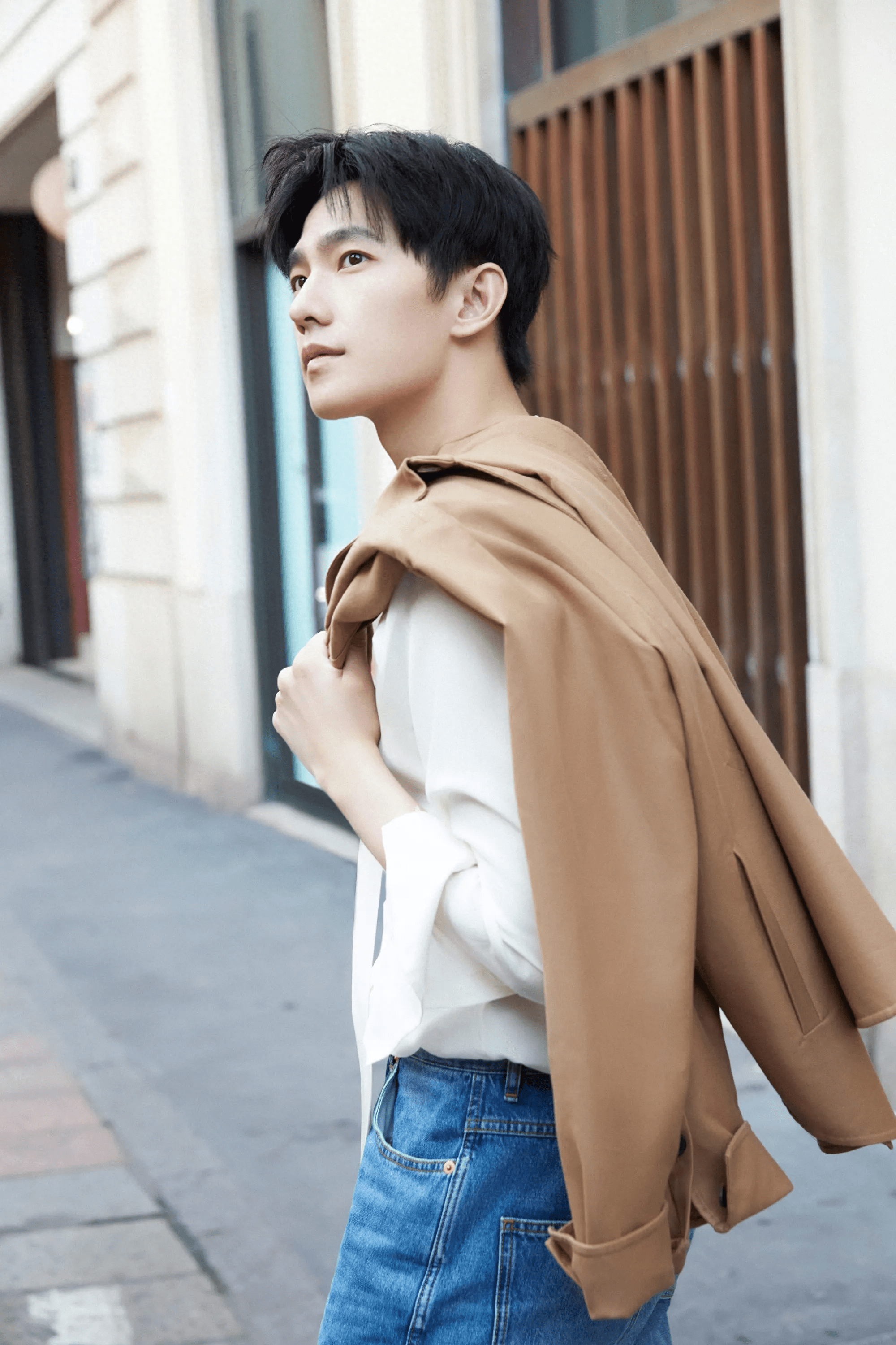 杨洋(杨洋凡人修仙传免费观看高清)