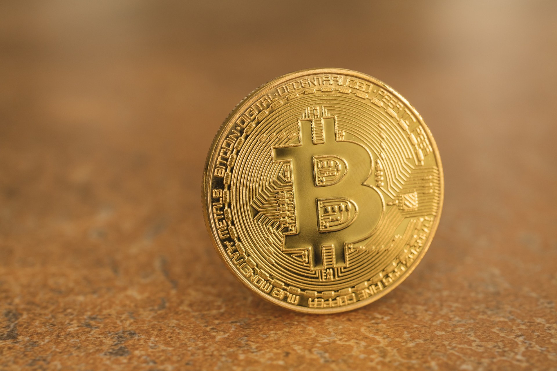 比特币(比特币暴跌13%) 比特币(比特币暴跌13%)